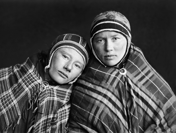 Sophus Tromholt's archives of images from Sápmi are part of UNESCO's Memory of the World.