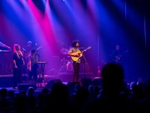 Beharie mottok 150 000 i turné- og virksomhetstilskudd i 2021. Her fra en konsert i Sandnes Kulturhus (Foto: Leo Kramer)